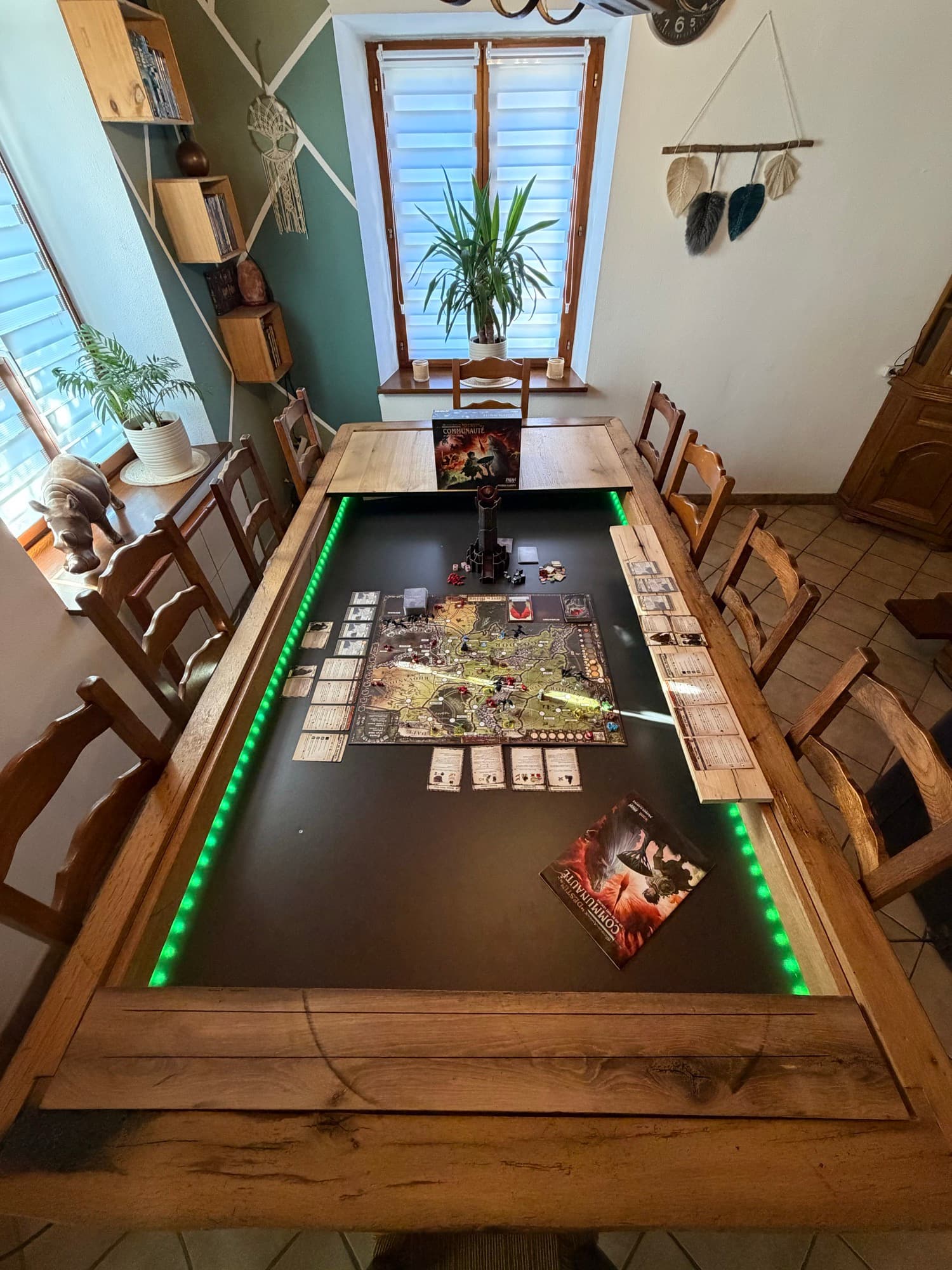 Surface de jeu du Dragon vue du dessus avec ruban LED vert